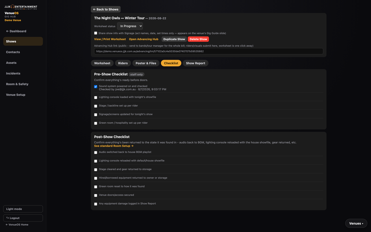 Pre-show and post-show checklist with who-and-when audit trail
